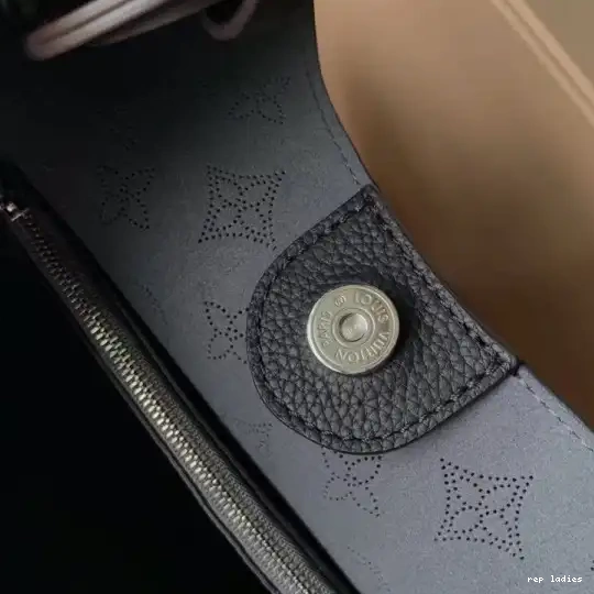 Cheap CARMEL LOUIS VUITTON 0524
